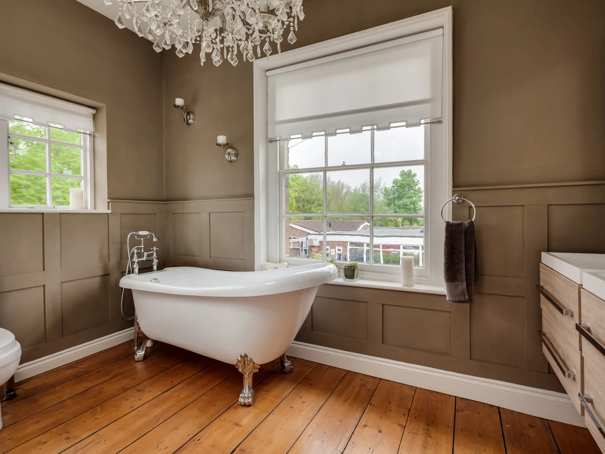 bathroom painting traditional victorian bathroom barnstaple decorators