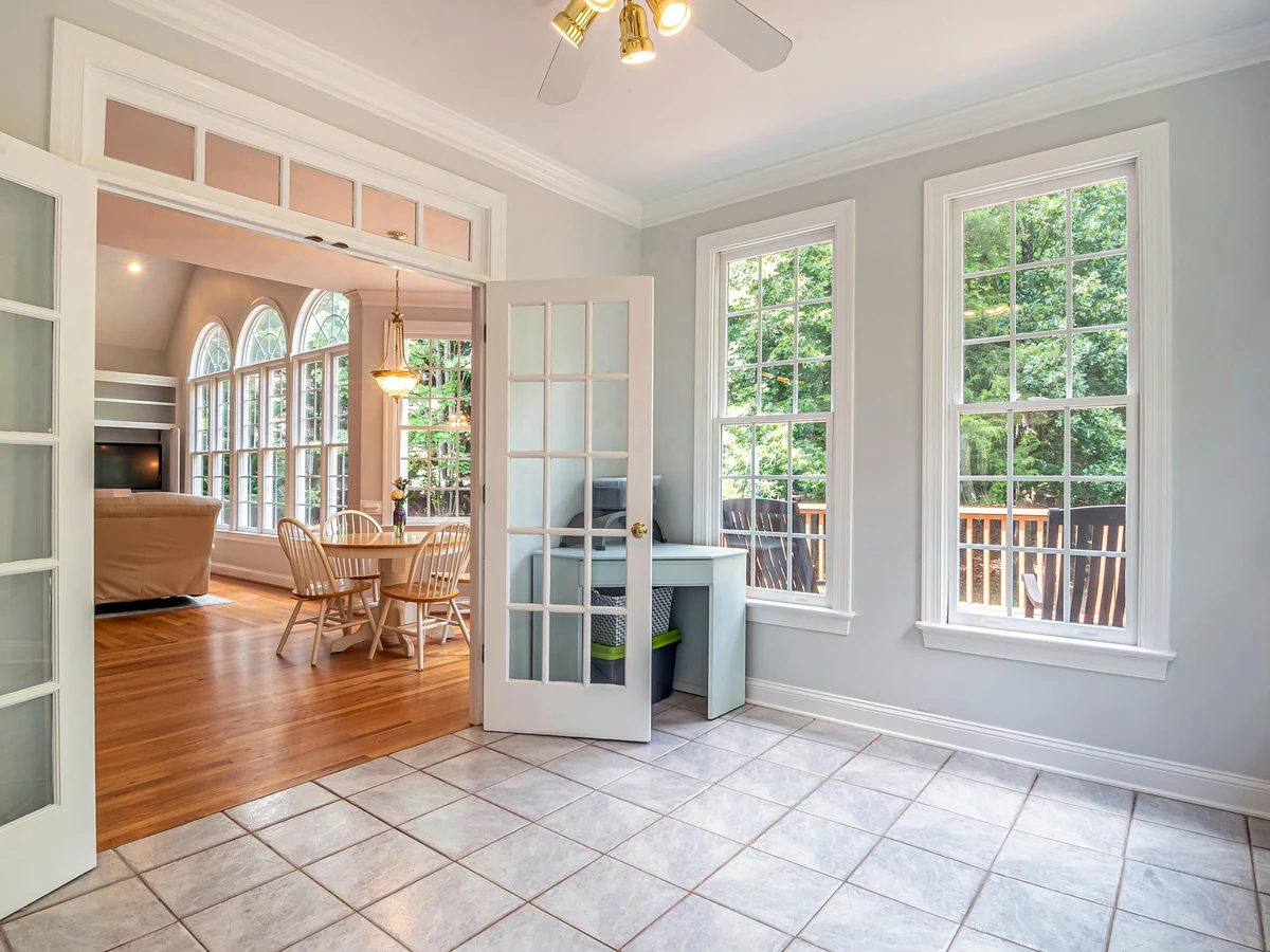 Interior painting services in Barnstaple - light open plan room freshly painted by Barnstaple Decorators